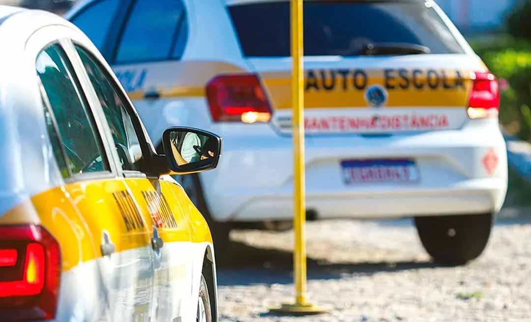 Detran atualiza regras do exame prático de direção e anuncia fim da baliza