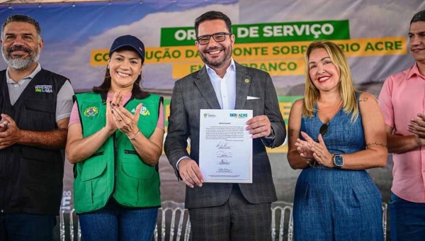 Governo do Acre assina ordem de serviço para construção da 6ª ponte sobre o Rio Acre, em Rio Branco