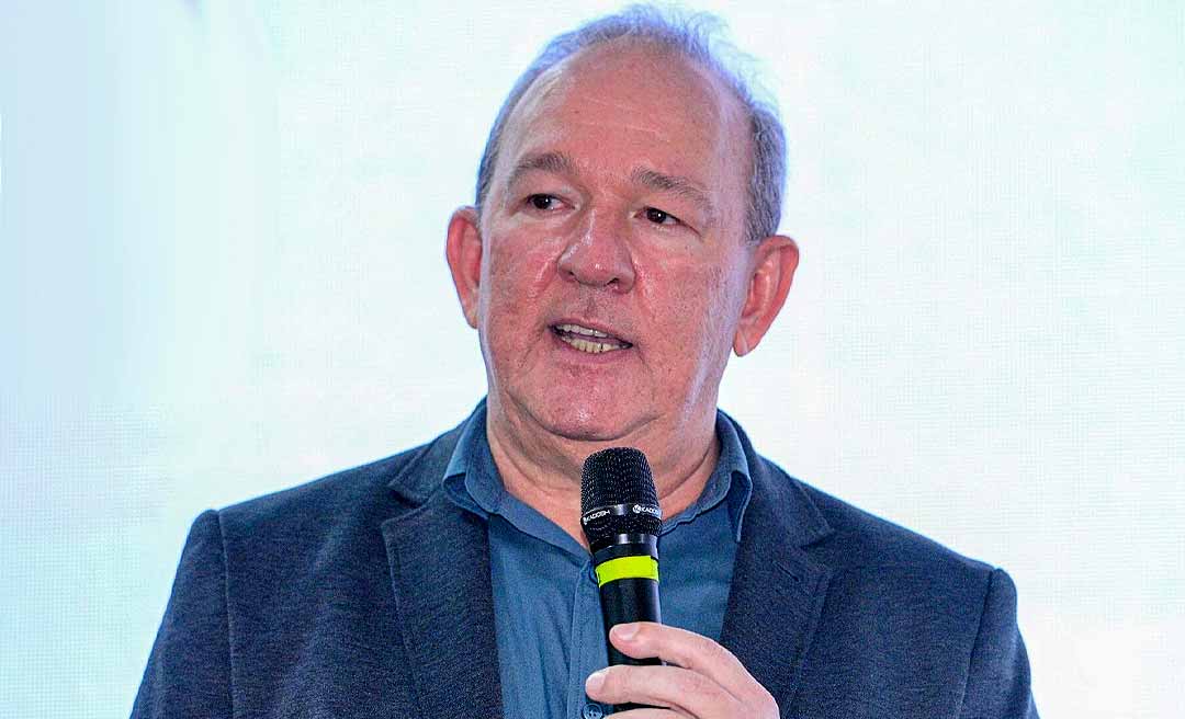 Alan Rick e o lobo mau. Você conhece a fábula de Cherokee?