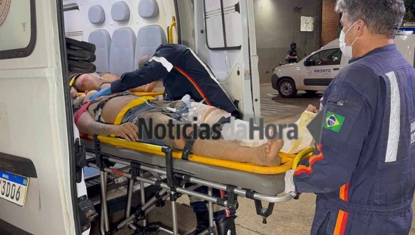 Motociclista perde controle e colide contra poste de igreja no Ramal Bom Futuro; duas pessoas ficam feridas em Rio Branco