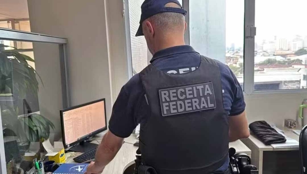 Supremo Tribunal Federal determina o afastamento dos servidores que vazaram dados