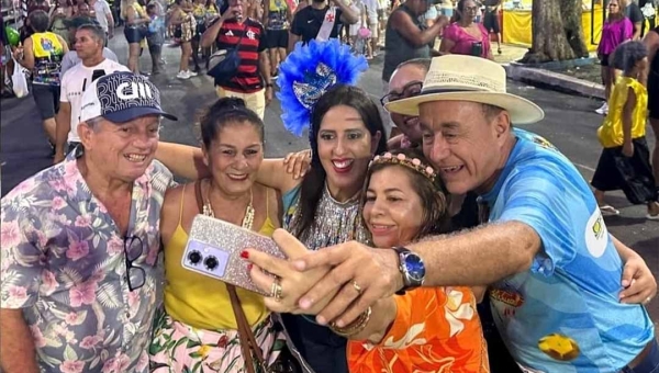 “Se for governador, posso fazer o carnaval para o Estado inteiro”, diz prefeito na última noite de folia em Rio Branco