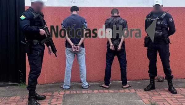 Dupla é presa com droga após trafegar na contramão na Avenida Ceará, em Rio Branco