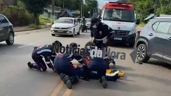 Acidente na Avenida Antônio da Rocha deixa motociclista ferido