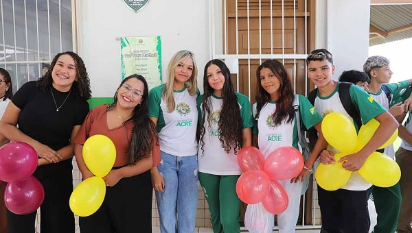 Professores destacam segurança e estabilidade durante abertura do ano letivo em Rio Branco