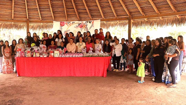 Vereadora Veinha do Valmar e ex-prefeita Maria Lucineia celebram o Dia das Mulheres na reserva Rio Gregório