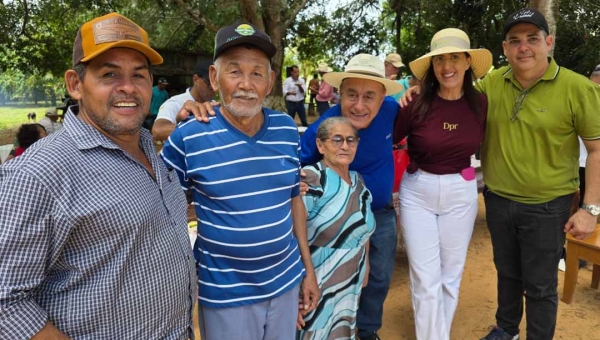 Bocalom se reúne com produtores rurais em Brasiléia