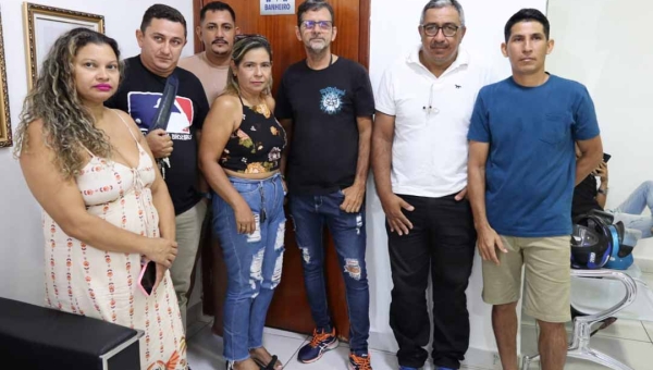 Motoristas demitidos pela empresa Ricco procuram vereadores em Rio Branco e denunciam perseguição após paralisação da categoria