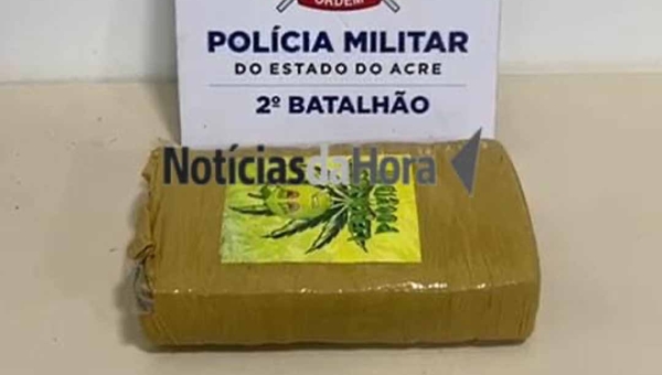 Força Tática apreende cerca de 1 kg de skunk em casa abandonada no bairro Seis de Agosto