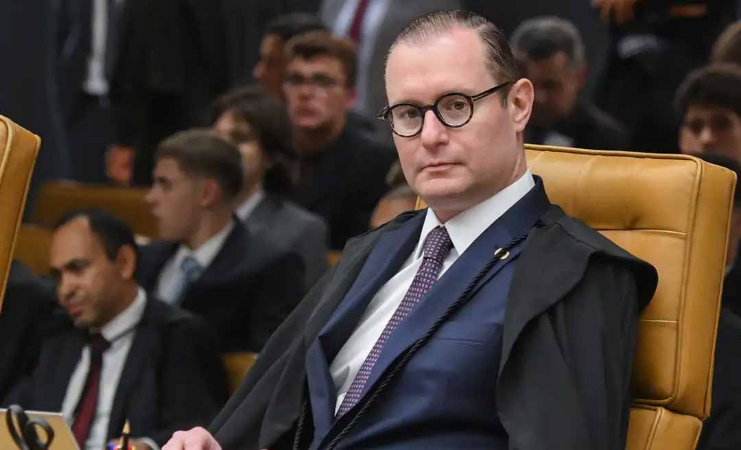Ministro Cristiano Zanin nega pedido para determinar criação da CPI do Banco Master