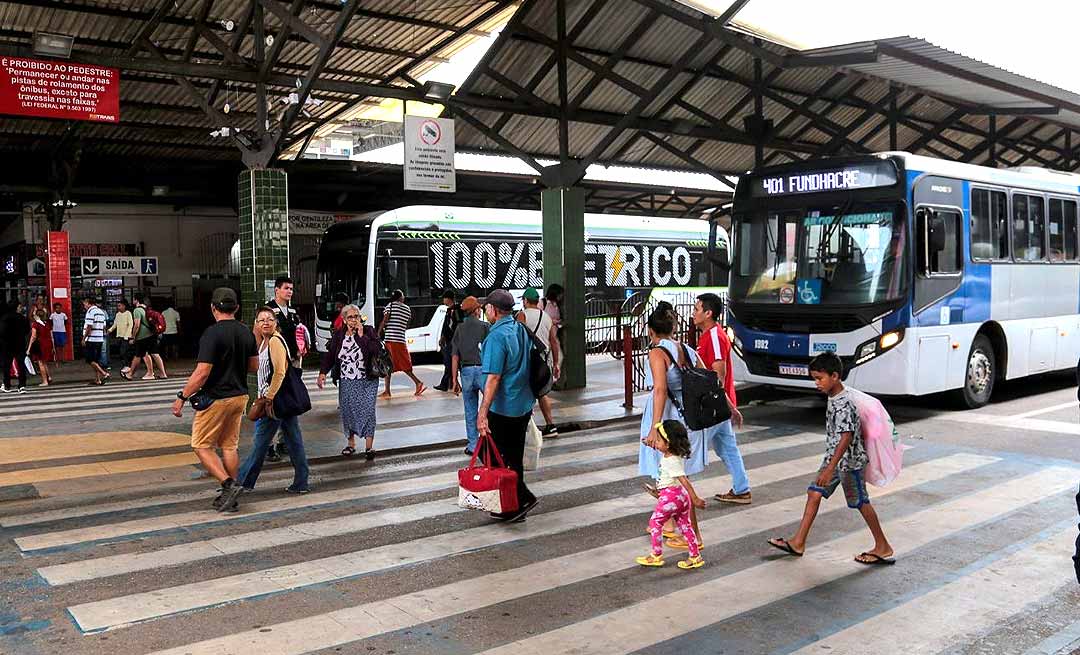 Ricco Transportes anuncia paralisação de 31 linhas de ônibus a partir deste sábado; empresa alega desequilíbrio financeiro