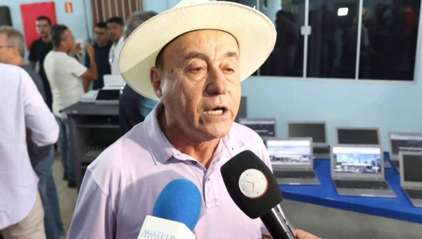 “Transporte coletivo é um problema de 30 anos”, afirma Bocalom ao comentar crise dos ônibus em Rio Branco