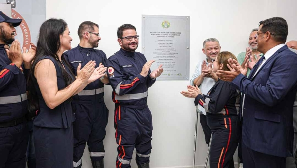 Com investimentos de R$ 12,1 milhões, governador entrega nova sede do Samu e anuncia reforço histórico na frota de ambulâncias