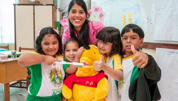 Prefeitura de Rio Branco promove “Dia B” e intensifica ações de saúde bucal nas escolas