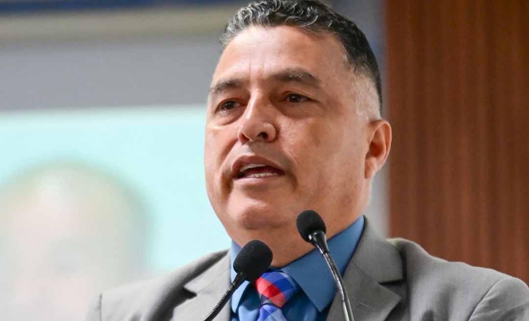 “Quero disputar em igualdade”, diz vereador Eber Machado ao anunciar saída do MDB