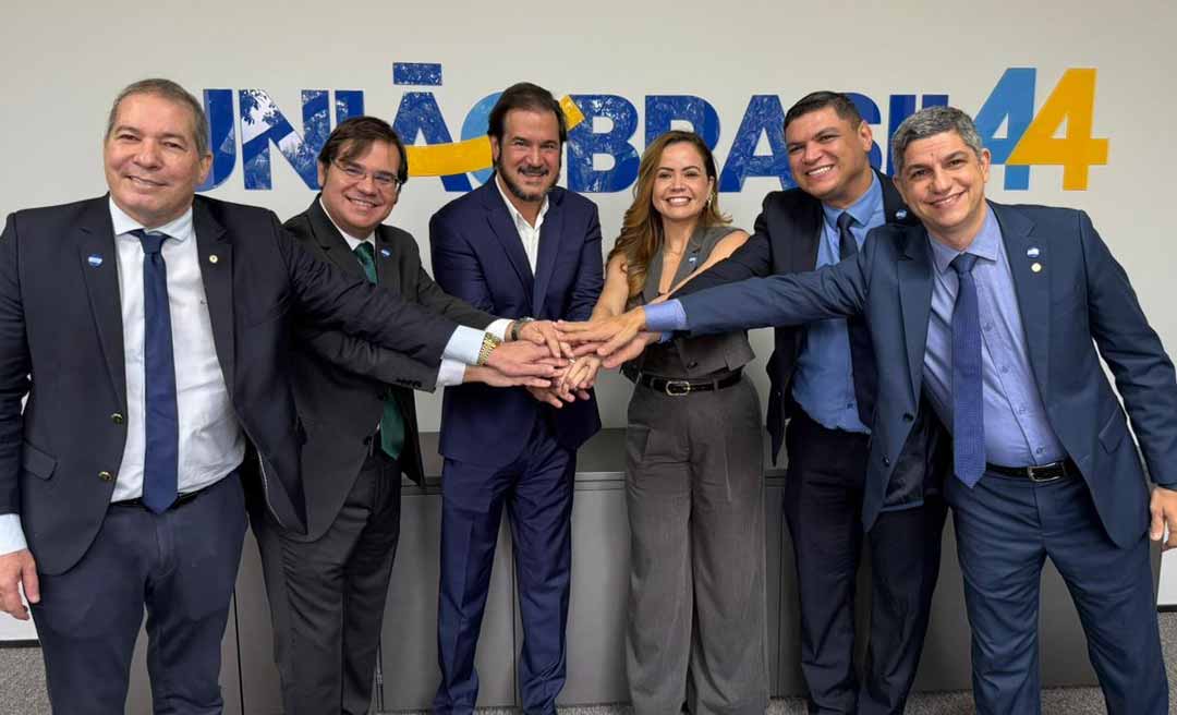 Em Brasília, Pablo Bregense, Chico Viga, Calegário e Michele Melo se filiam ao União Brasil