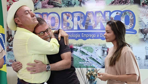 No Sábado de Aleluia, Bocalom se despede da prefeitura de Rio Branco e cita “princípios cristãos”