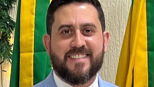 Não se deve confundir o advogado com o seu cliente