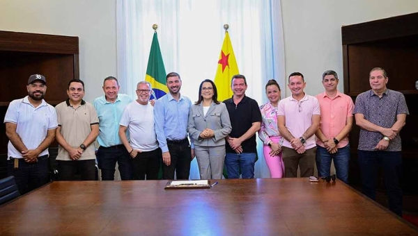 Após desgaste nos bastidores, Mailza tem primeiro encontro com parte de sua base no Palácio Rio Branco