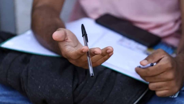 Prazo para pedir isenção da taxa de inscrição no Enem começa no dia 13