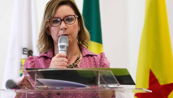 Simone Santiago será a nova secretária da Mulher do Acre, com a saída de Márdhia El-Shawa