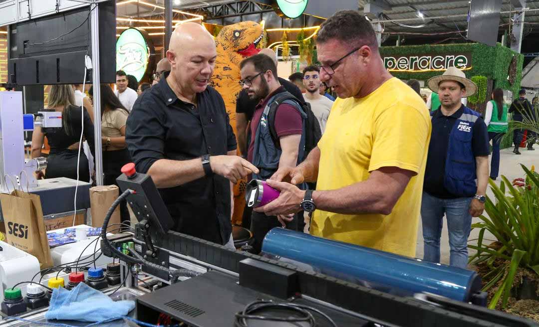 Zé Adriano e setor gráfico alinham estratégias para impulsionar o mercado no Acre