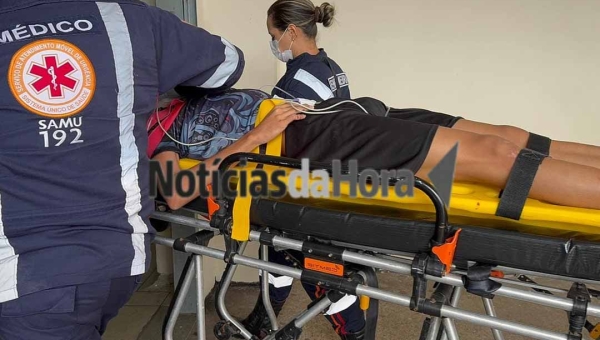 Adolescente é atropelado ao avançar preferencial na Capital; vítima sofreu traumatismo