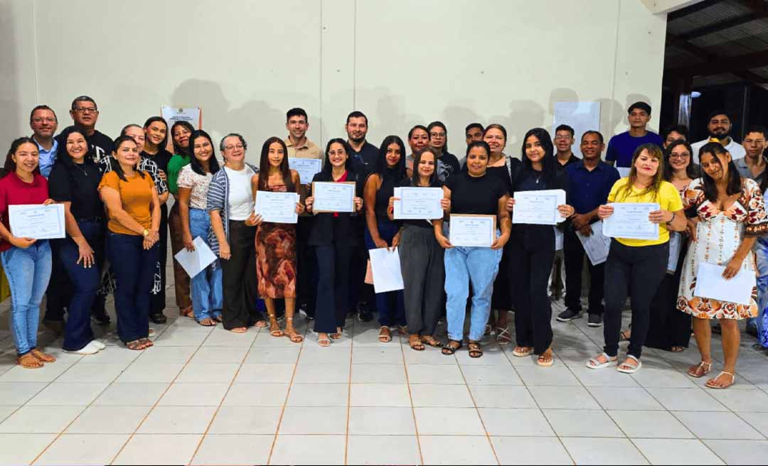 Governo do Acre entrega 95 certificados em cursos do Ieptec para a população de Plácido de Castro