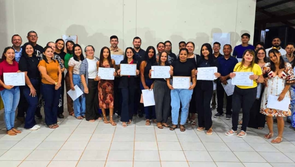 Governo do Acre entrega 95 certificados em cursos do Ieptec para a população de Plácido de Castro