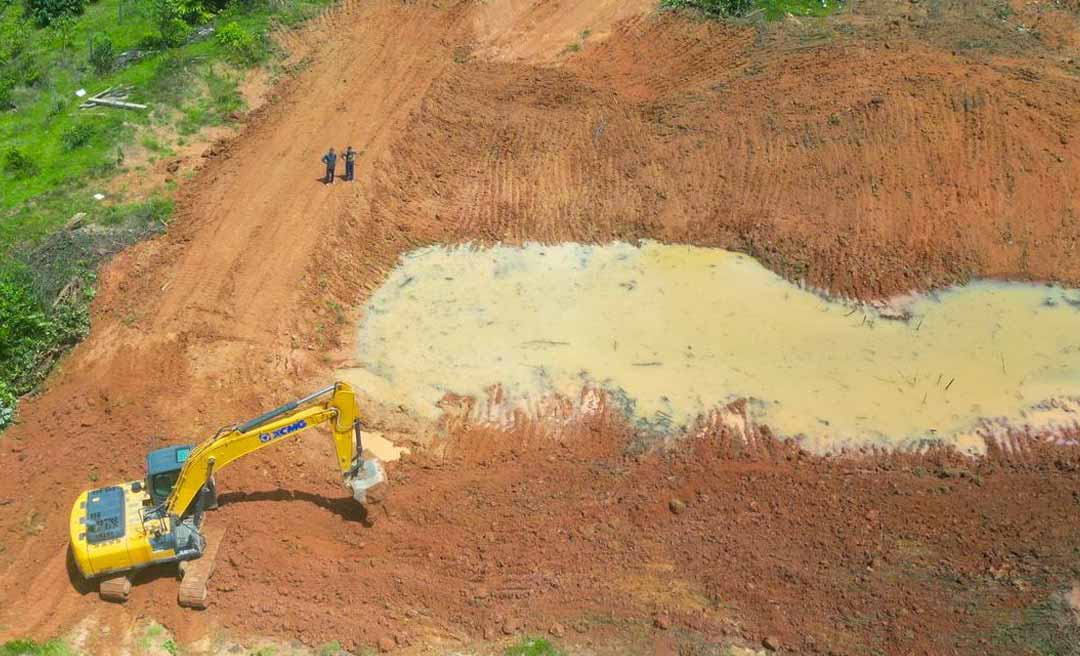 Governo do Acre amplia mecanização agrícola e beneficia produtores no município de Acrelândia