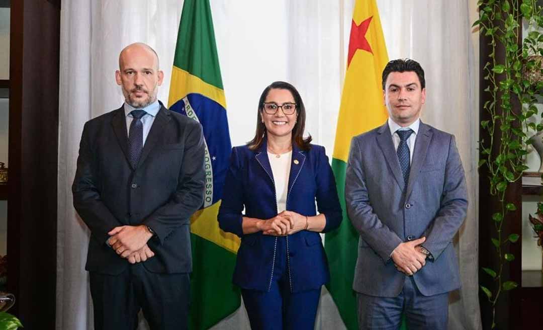 Mailza muda corregedor-geral da Polícia Civil e nomeia a delegada Lucélia Dias para a função