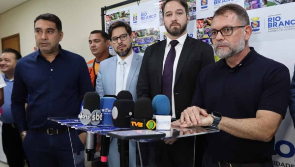 Alysson decreta emergência em 15 bairros e anuncia auxílio financeiro para famílias atingidas por enchentes na Capital