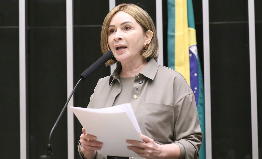 Socorro Neri propõe jornada especial para professores em tratamento de saúde