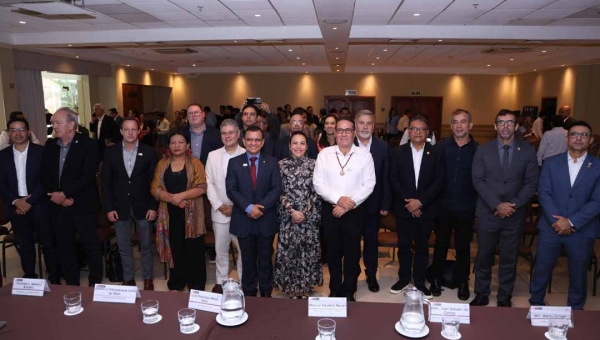 Governos do Acre e de Ucayali realizam 1ª Reunião do Comitê de Fronteira Centro Brasil-Peru