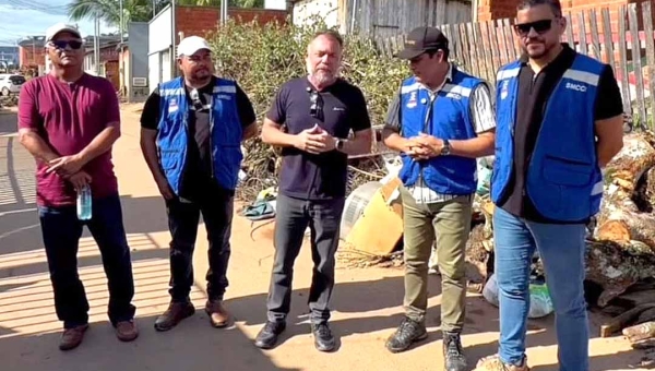 “Cuidar da cidade é, acima de tudo, cuidar da nossa gente”, diz Alysson Bestene durante mutirão na Sobral