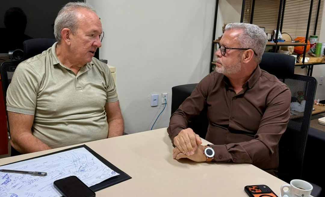 Secretário de Governo recebe deputado Afonso Fernandes para tratar sobre pautas sociais e políticas públicas