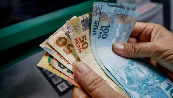 Aposentados e pensionistas acreanos começam a receber 13º do INSS a partir desta sexta-feira
