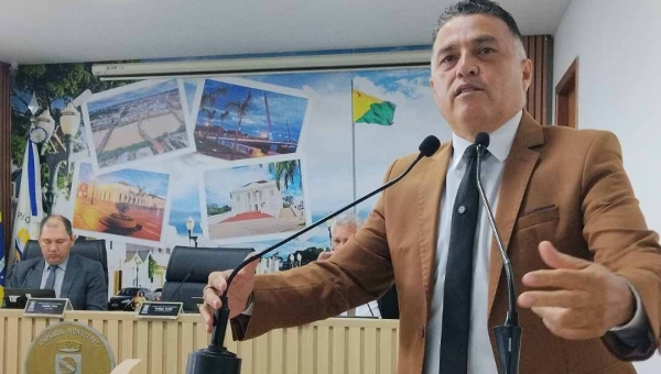 “Alysson recebeu uma herança maldita”, afirma vereador Eber Machado sobre gestão de Bocalom