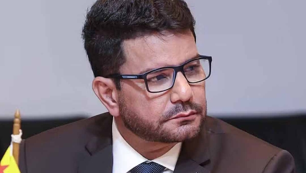 Gladson diz que não existem palavras que deem conta do vazio deixado após atentado em Rio Branco
