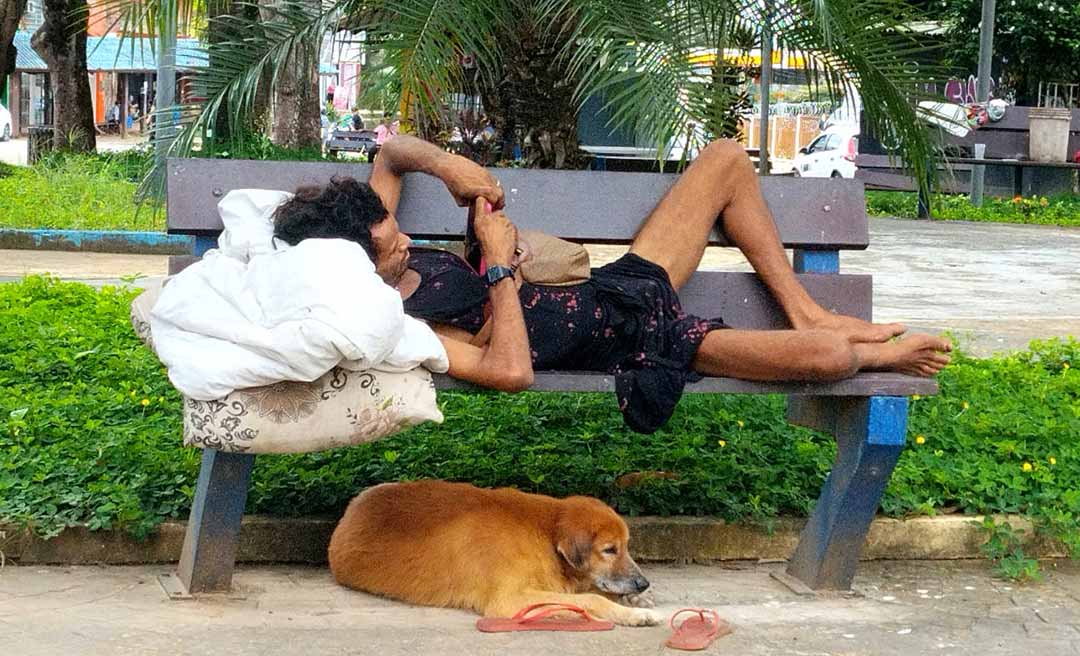 Levantamento aponta aumento da população em situação de rua em Rio Branco e evidencia falhas no acompanhamento social