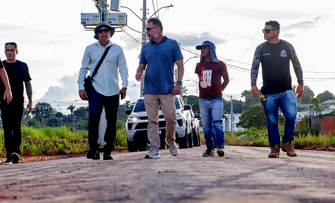 Alysson Bestene entrega pavimentação no Bahia Velha e anuncia nova frente de trabalho na Rua 13 de Junho