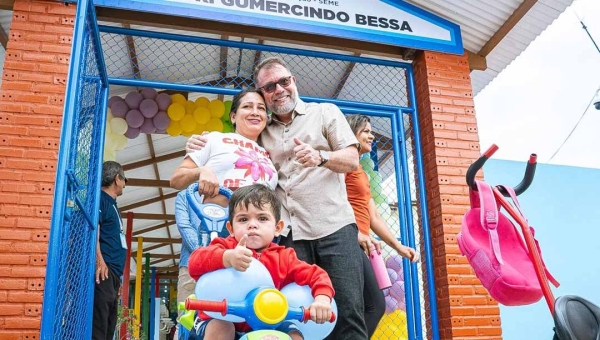 Alysson Bestene reinaugura e credencia Creche Municipal Gumercindo Bessa, no Universitário III