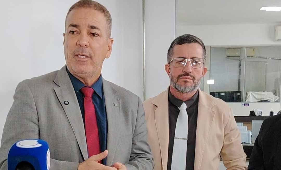 “Temos 12 vereadores aqui”, diz Neném Almeida após Joabe Lira encerrar sessão por alegar falta de quórum
