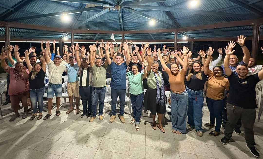 Deputado Pablo Bregense reúne mais de 100 lideranças em Sena Madureira para discutir planejamento político de 2026