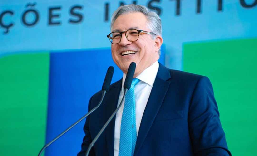 Ministro da Saúde Alexandre Padilha afirma que pretende trazer Fiocruz para o Acre