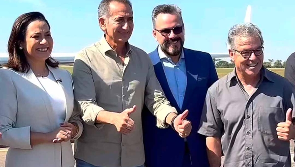 Agenda de ministro de Lula no Acre junta Mailza e Alan Rick na mesma foto