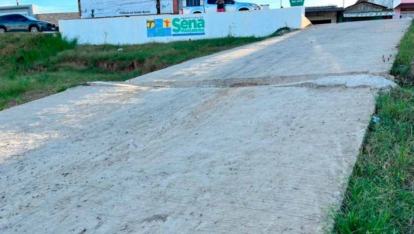 Além da ponte, rampa municipal entregue há cerca de 8 meses apresenta rachaduras em Sena Madureira